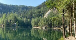 16 romantických míst, kam na svatební cestu v Česku