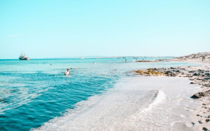 Formentera počasí: teploty a moře měsíc po měsíci a kdy jet