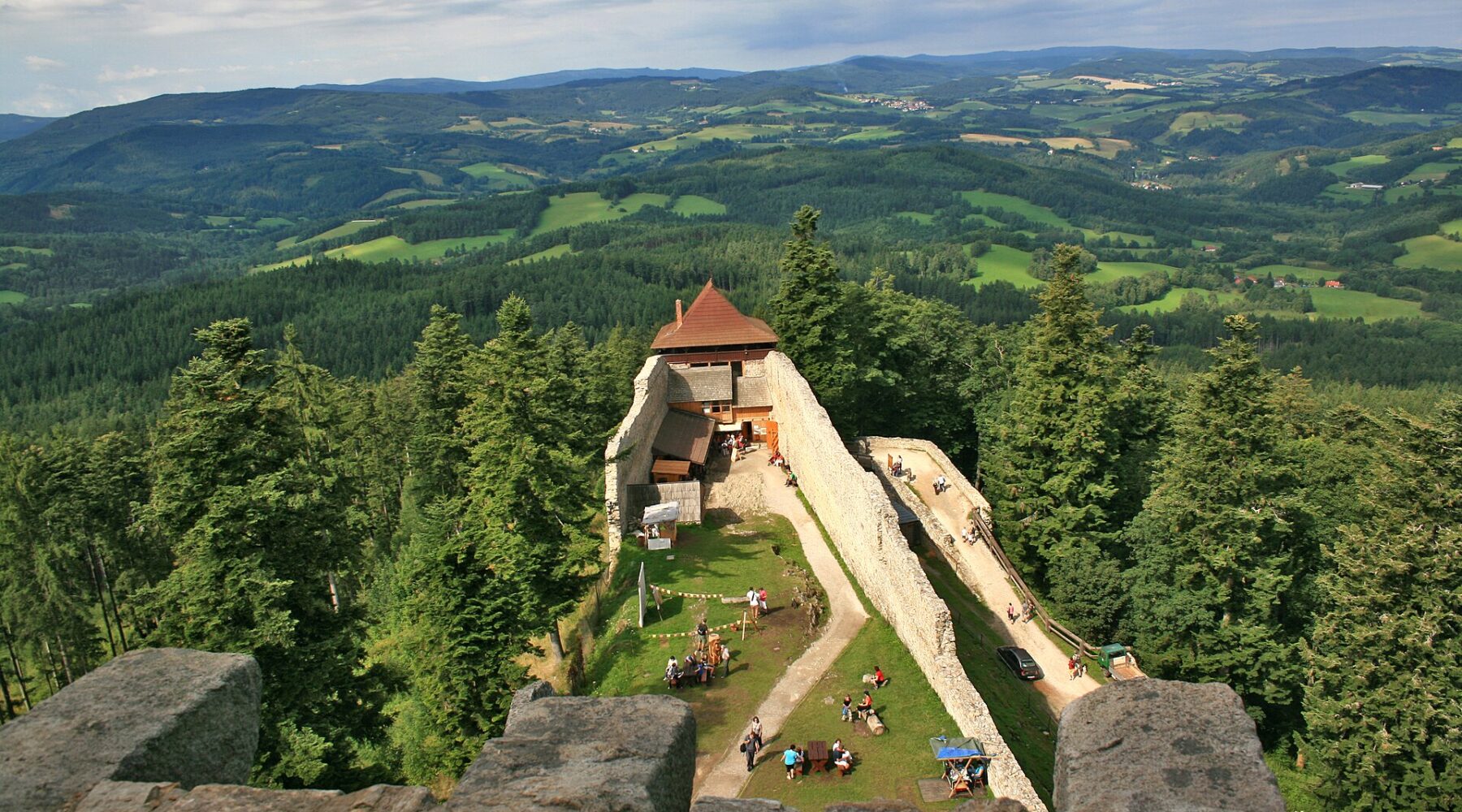 Hrad Kašperk nad Kašperskými Horami