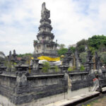 Chrám Pura Agung Jagatnatha v Denpasaru na Bali