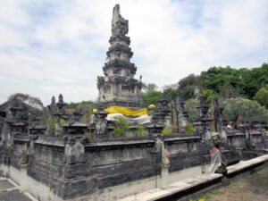 Chrám Pura Agung Jagatnatha v Denpasaru na Bali