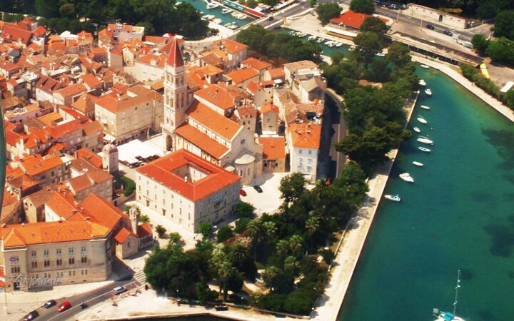 Trogir: 15 tipů, co vidět v UNESCO městě u Splitu