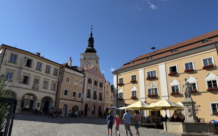 Mikulov restaurace: 16 ověřených tipů, kam na oběd, večeři i kávu