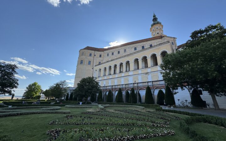 Kam v Mikulově s dětmi: 10 tipů podle věku a co dělat, když prší