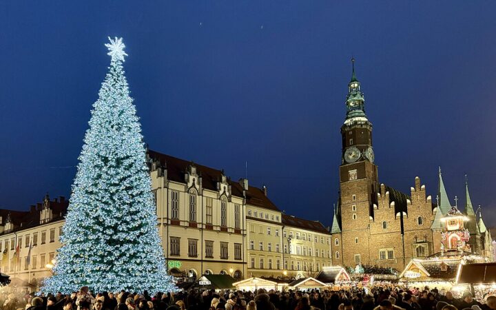 Jarmark bożonarodzeniowy Wrocław 2026: terminy, noclegi, weekend