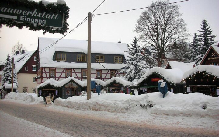 Weihnachtsmarkt Seiffen 2026: Programm, Öffnungszeiten + 12 Tipps fürs Erzgebirge im Winter