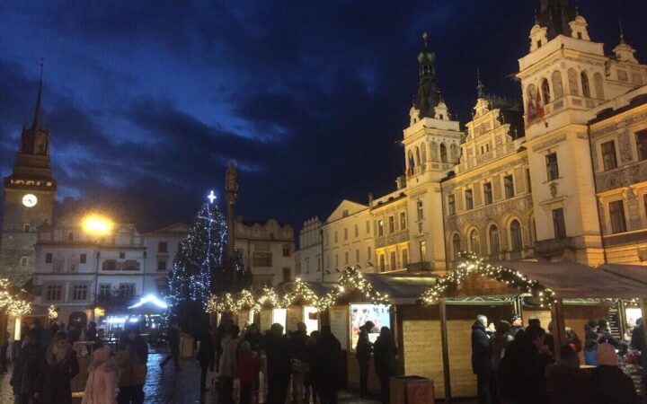 Vianočné trhy Pardubice 2026: termín, hotely + 10 tipov